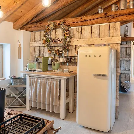 Appartement Dori's , Romantico Loft Maser