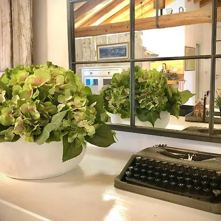 Dori's , Romantico Loft Lejlighed